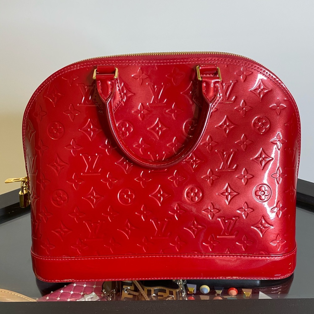 LV Alma MM MV PDA